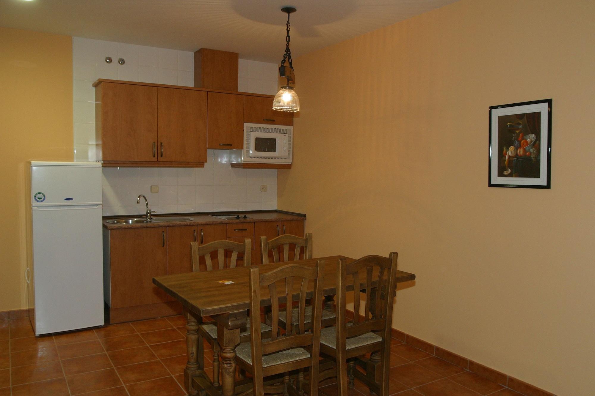 Hotel Y Apartamentos La Casa Rural 钦琼 外观 照片